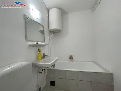 Garsoniera de vanzare zona Dallas Tulcea - foto 4