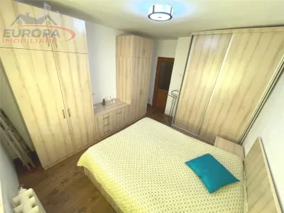 Apartament cu 2 camere de vanzare zona E3- Tulcea - foto 3