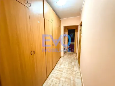 Apartament 3 camere, decomandat, etaj 1, de vanzare in zona Nicolina 2 - foto 9