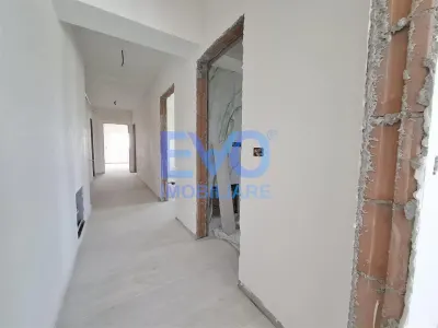 Apartament cu 3 camere, 2 bai, 2 balcoane, lift, bloc nou, zona Galata - foto 12