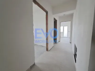 Apartament cu 3 camere, 2 bai, 2 balcoane, lift, bloc nou, zona Galata - foto 20