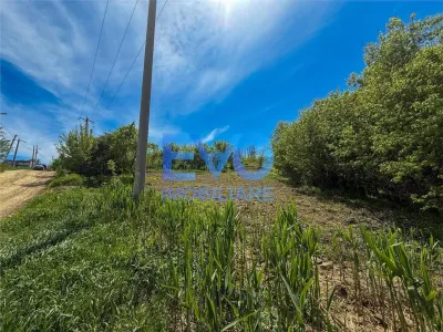 Teren intravilan, 1500 mp, zona Aroneanu Iasi - foto 2