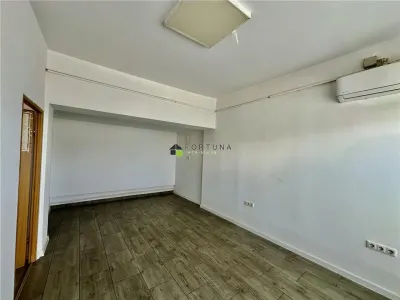 Spatiu Comercial de Inchiriat - foto 2