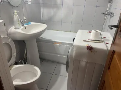Apartament 3 camere , zona cartier Sud ,et 2/4 , decomandat , imbunatatit - foto 19