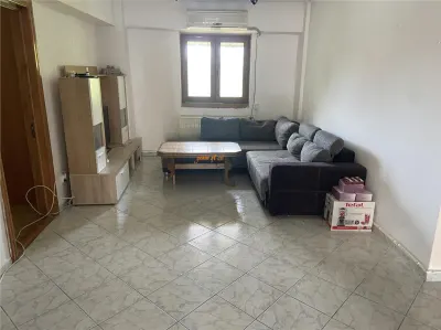 Apartament 4 camere  in Focsani , 98 mp , zona ultracentrala  - Teatrul Municipal Focsani - Focsani