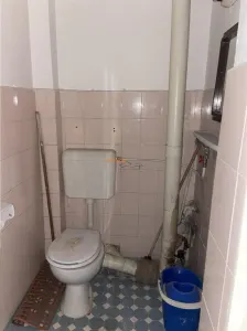 Apartament 3 camere , zona centrala -Sala Polivalenta, 80 mp , liber - foto 14