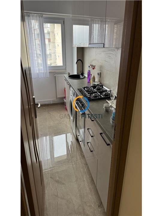 Apartament doua camere ultracentral, mobilat si utilat nou - Pitesti