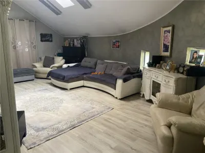 Casa de vanzare in Focsani , parter si mansarda ,suprafata utila de 173 mp, teren  100mp - Focsani
