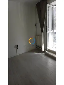 De inchiriat spatiu ultracentral 16 mp pretabil birou, service GSM, etc - foto 3