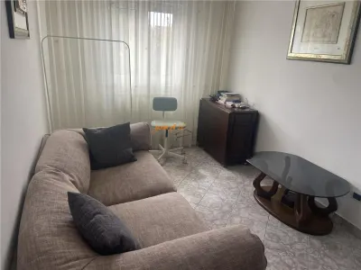 Apartament 4 camere , zona centrala -2 Stejari , decomandat , imbunatatit , mobilat - foto 7
