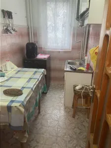 Apartament 3 camere , cartier Sud , et 3/4 , 56 mp , liber - foto 3
