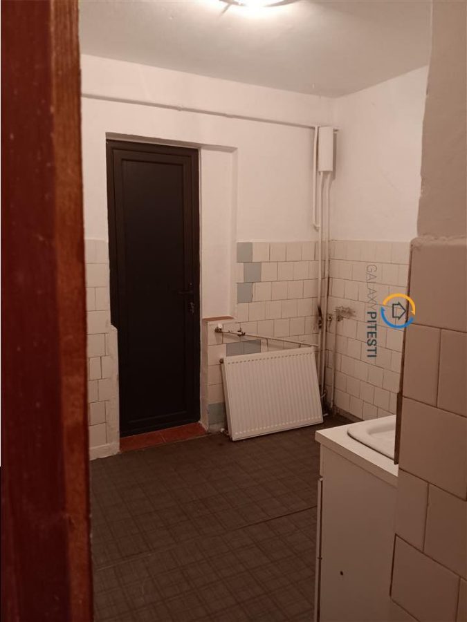 Apartament 3 camere Tudor Vladimirescu - Pitesti