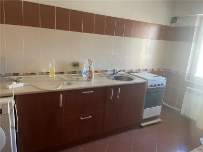 Apartament 2 camere , zona ultracentrala Primaria Focsani, 50 mp , decomandat , liber - Focsani