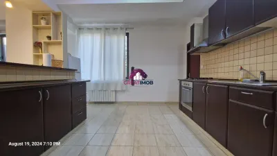 Apartament 2 camere de inchiriat, Polona-in vila -Marian - foto 2
