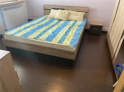 Apartament 2 camere  in Focsani, zona ultracentrala - Spitalul Militar , decomandat , mobilat si utilat complet - foto 5