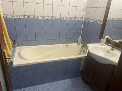 Apartament 3 camere , zona ultracentrala - Unitatea de Pompieri, renovat , mobilat si utilat complet - foto 19