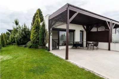 Triplex Vedere Lac Gradina Proprie 2 Locuri Parcare Subterana - foto 2
