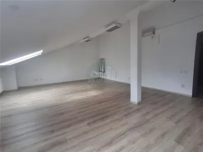 Spatiu birouri 90mp zona Parcul Sub Arini - Sibiu