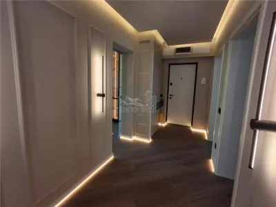 Apartament de LUX  2 camere decomandat pivnita zona Strand - foto 5