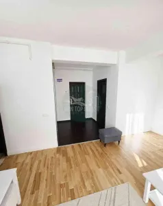 Apartament 3 camere cu balcon si pivnita in Turnisor - foto 11