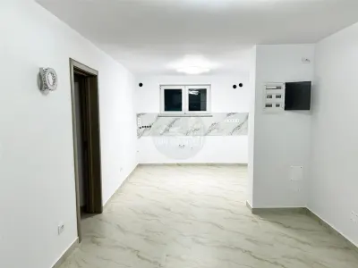 Apartament 3 camere decomandat zona Rahovei - foto 4