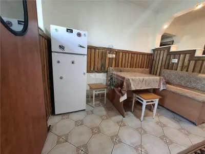 Apartament 2 camere decomandate si balcon Vasile Aaron - foto 8