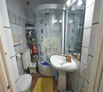 Casa cu 4 camere zona Trei Stejari cu gradina de 100 mp - foto 12
