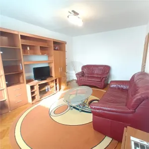Apartament 4 camere decomandat si 2 balcoane Strand - Sibiu