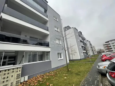 Apartament modern cu 3 camere terasa si 2 parcari in Kogalniceanu - foto 5