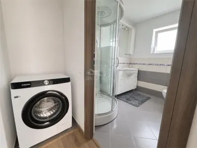 Apartament 3 camere terasa balcon si parcare zona Selimbar - foto 16