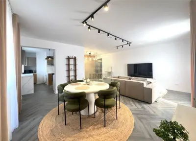 Apartament 115 mp utili etaj 1cu 4 camere 3 balcoane pe Rahovei - Sibiu