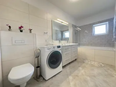 Penthouse modern 4 camere 2 bai parcare Kogalniceanu - foto 7