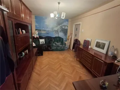 Apartament 3 camere decomandat 2 balcoane zona Calea Poplacii - Sibiu
