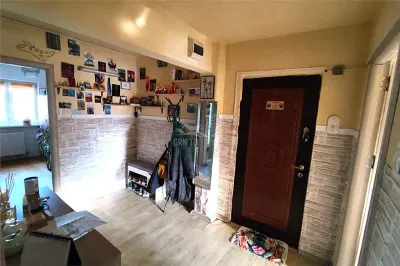 Apartament 3 camere decomandat 2 balcoane zona Calea Poplacii - foto 15