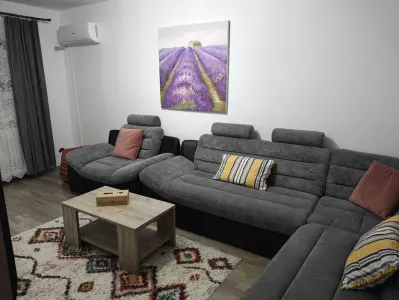 Apartament 4 camere cu balcon si pivnita zona Vasile Aaron - foto 11