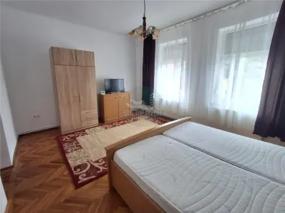 Garsoniera la casa zona Piata Cluj - foto 5