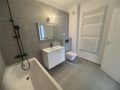 Apartament nou 4 camere 2 bai balcon si parcare pe Doamna Stanca - foto 10