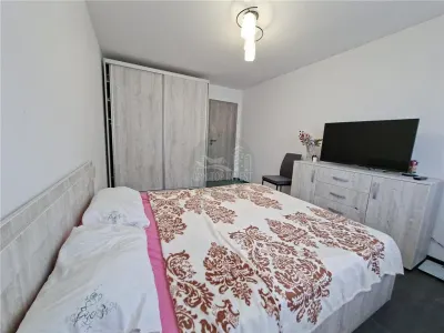 Apartament modern 3 camere balcon 2 locuri parcare zona Brana - foto 9