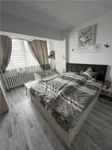 Apartament 3 camere cu balcon zona Terezian - foto 3