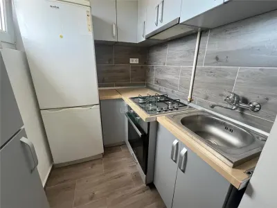 Apartament 2 camere zona Centrala - foto 11