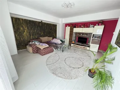 Apartament 2 camere decomandat balcon si parcare Bld Mihai Viteazul - Sibiu