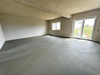 Casa individuala 4 camere 2 bai si teren de 486 mp in Sura Mica - Sura Mica