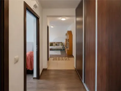 Apartament 3 camere 2 bai Et 1 parcare City Residence - foto 7