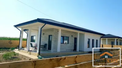 Casa 3 camere Horpaz - Miroslava