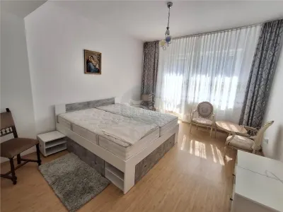 Apartament 4 camere decomandat 2 bai garaj boxa zona Piata Rahovei - foto 2