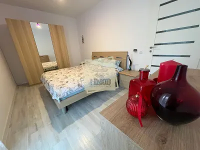 Apartament 3 camere 2 bai si gradina in zona Selimbar - foto 12