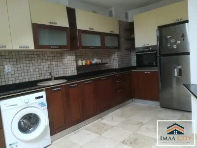 Apartament 4 camere, dispus pe 2 nivele - Iasi