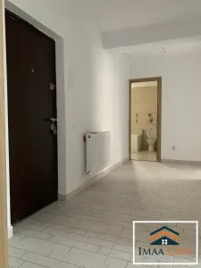Apartament 3 camere, 82 mp, rond ERA - foto 1