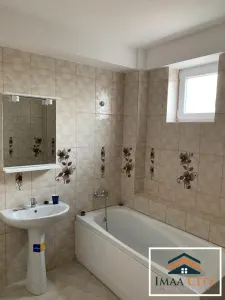 Apartament 3 camere, 82 mp, rond ERA - foto 9