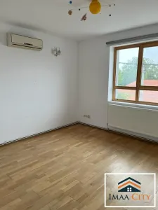 Vila 400 mp, Copou - foto 4
